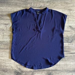 Forever 21 Womens Navy Short Sleeve Blouse Size Small
